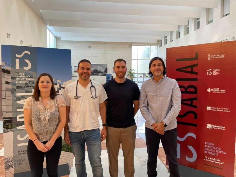 Miembros del equipo del hospital General Doctor Balmis de Alicante que participan en el proyecto. EFEConselleria de Sanidad