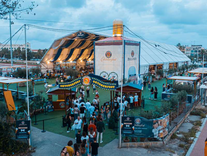 Este gran evento gastron�mico homenajea a la cerveza oficial de esta fiesta popular, ofreciendo a los visitantes las variedades m�s consumidas en la ciudad b�vara. /EPDA
 