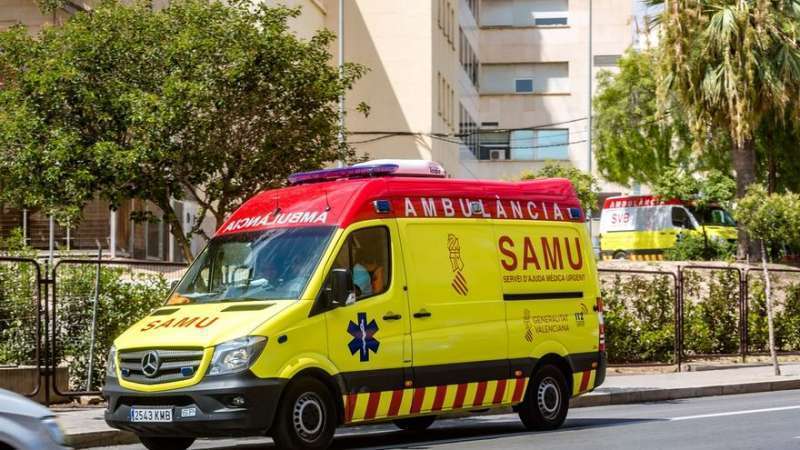 Imatge darxiu duna ambulncia del SAMU. EPDA