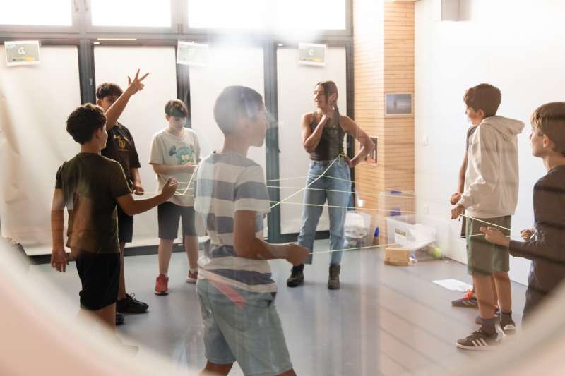 Els alumnes participen en les activitats. EPDA