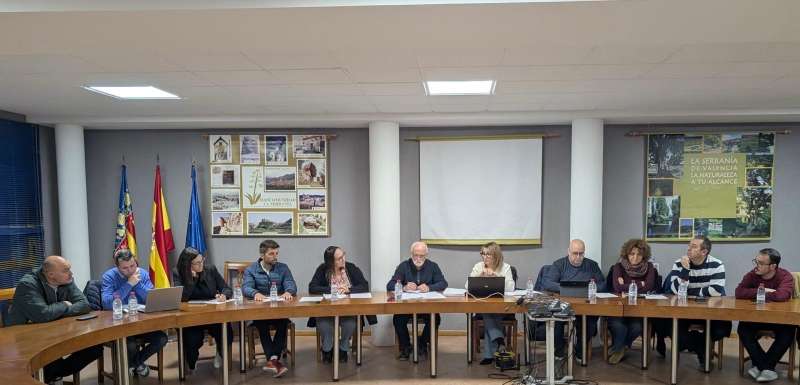 Pleno municipal de Villar del Arzobispo. EPDA