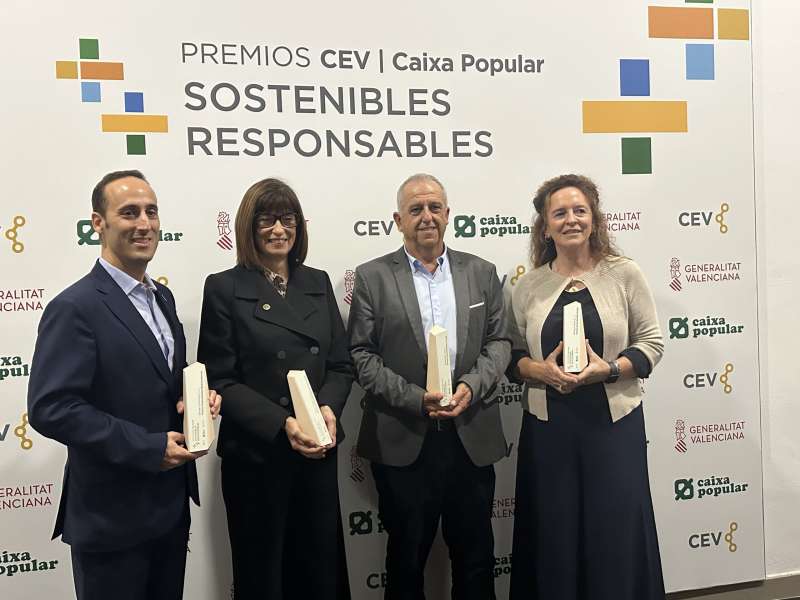 Premiados en la primera edicin.  EPDA