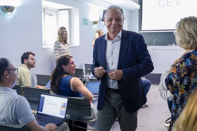 El presidente de la Confederacin Empresarial Valenciana (CEV), Salvador Navarro. EFEMiguel ngel Polo.
