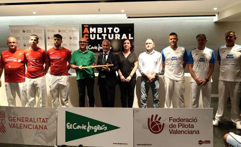Finalistas del torneo carrer en El Corte Ingls | EPDA