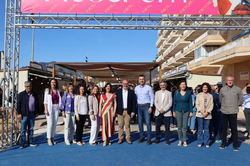 El presidente de la Diputació de València, Vicent Mompó, visita Xeraco para poner en valor la gastronomía valenciana, que considera 
