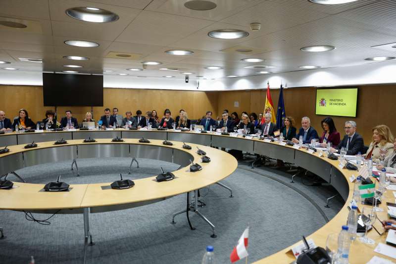 Imagen de archivo de una reunin del Consejo de Poltica Fiscal y Financiera. EFE Mariscal