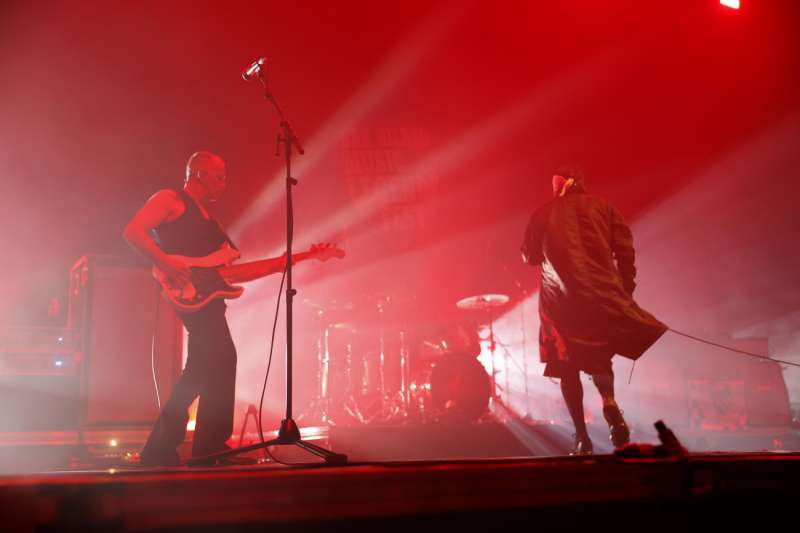 La banda britnica The Cult, uno de los grupos confirmados, durante un concierto. EFE/Luis Tejido/Archivo

