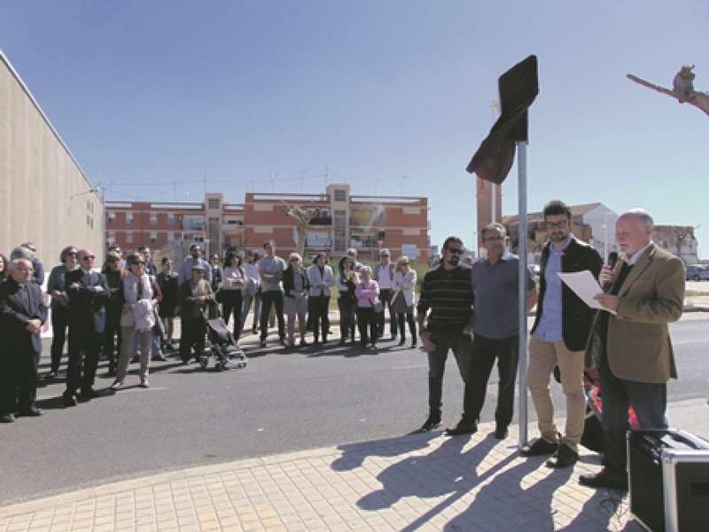 Acto de inauguración de una de las nuevas calles de Alfara del Patriarca. EPDA Acto de inauguración de una de las nuevas calles de Alfara del Patriarca. EPDA