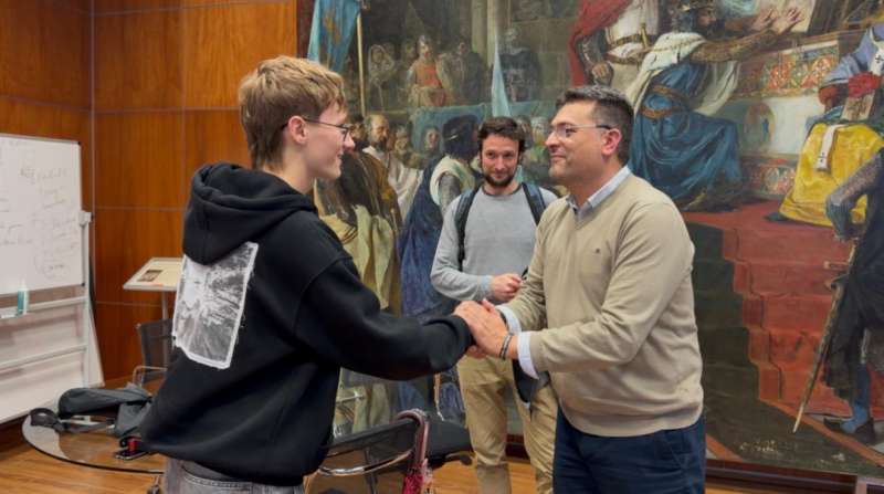 Stawsky y el alcalde de Alfafar, Juan Ram�n Adsuara. EPDA