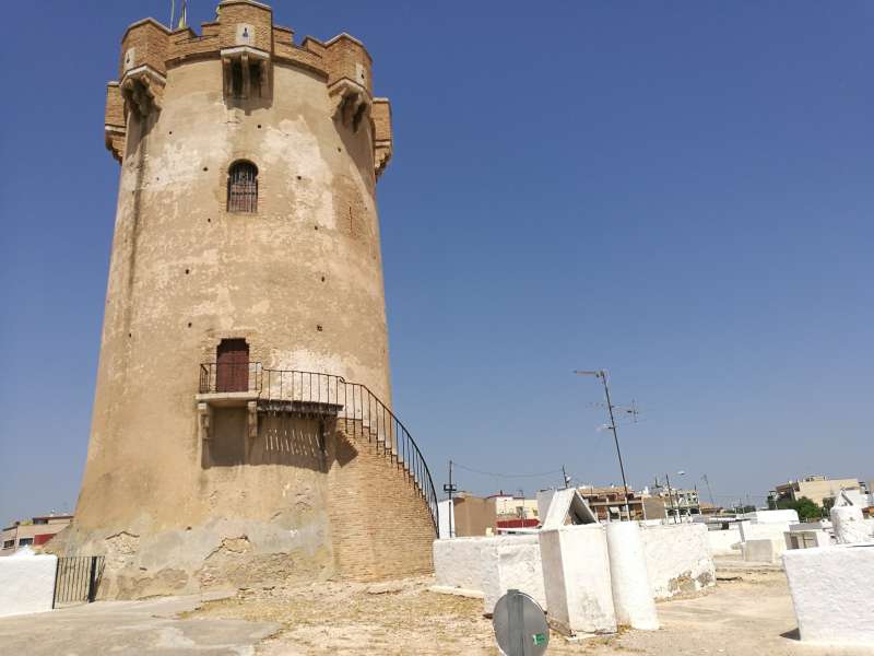 La torre, un símbolo de Paterna. B. BUENO