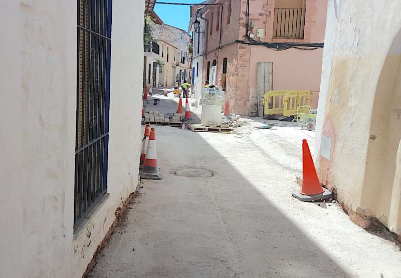 Obras en la calle Sánchez Coello.
