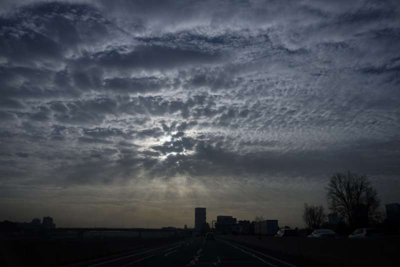 Vista general del cielo brumoso en Valencia. EFEKai Frsterling
