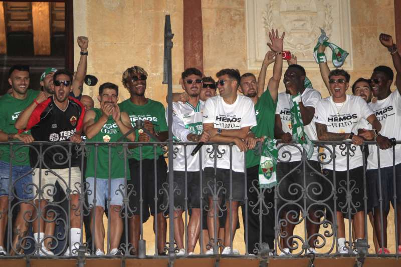 Jugadores del Elche en la celebración del ascenso a Primera EFE/Morell/ARCHIVO
