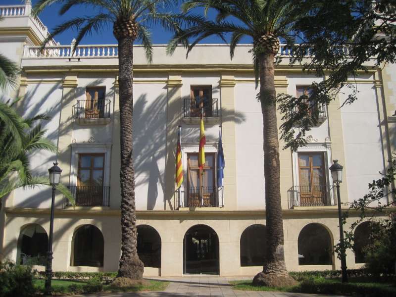 El ayuntamiento de Moncada.  EPDA
