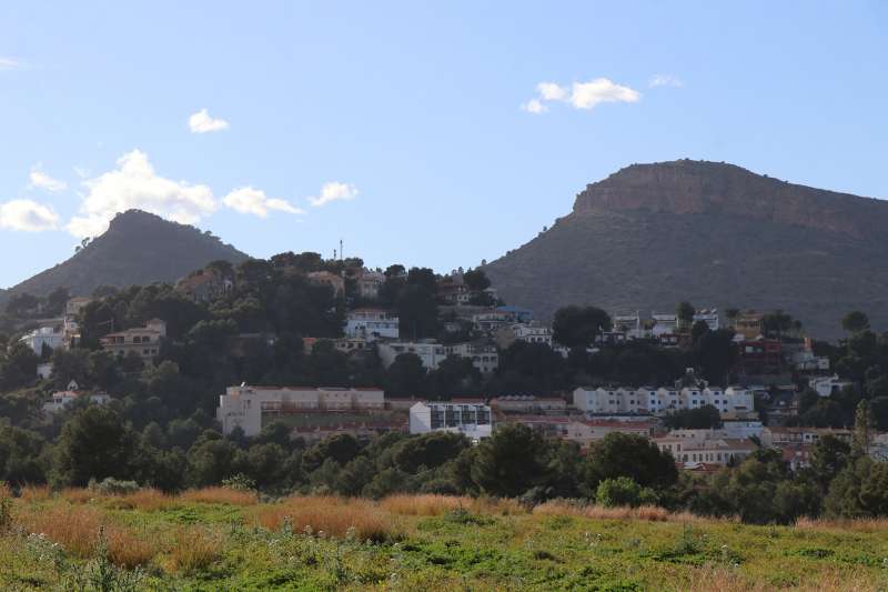 Los diseminados de La Pinada-Pla del Bou, en el t�rmino municipal de Sagunt, que continuar�n sin ser urbanizaci�n.  EPDA