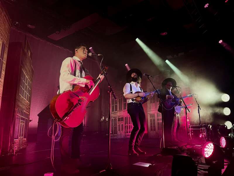 The Dead South conquistan Valencia con su folk sombrío y energía bluegrass. / EPDA
