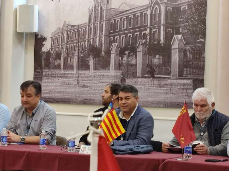 Lalcalde dOlocau, Antoniop Ropero, a la XXIV Assemblea de lAssociaci Espanyola de Festes i Recreacions Histriques. EPDA