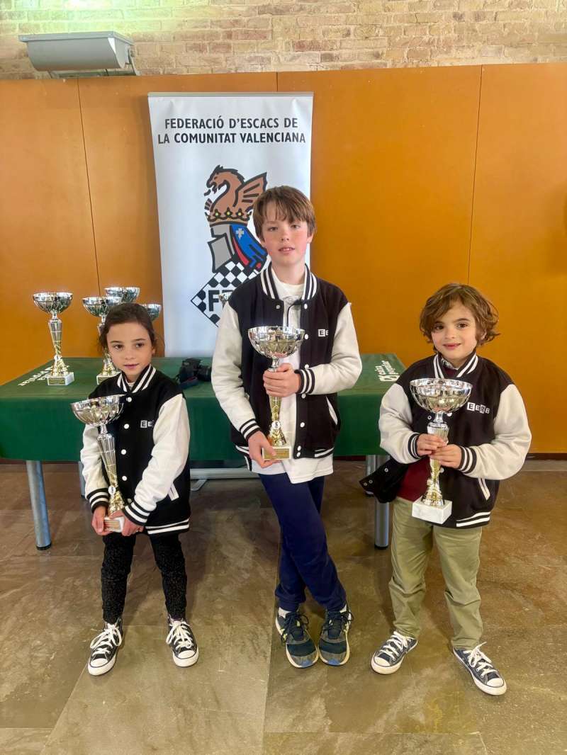 Fotograf�a de los premiados durante los campeonatos.  EPDA