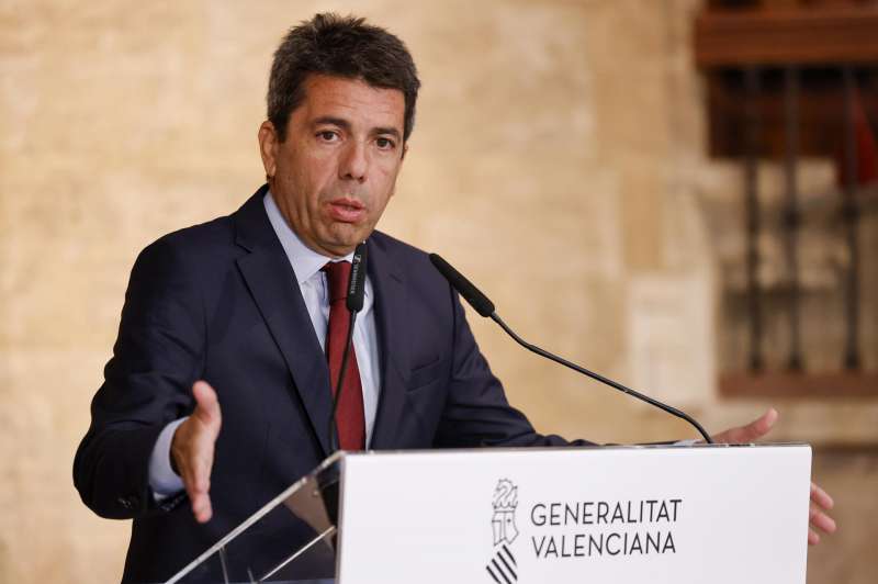 El presidente de la Generalitat, Carlos MazÃ³n, durante una comparecencia pÃºblica. EFE/Ana Escobar /Archivo