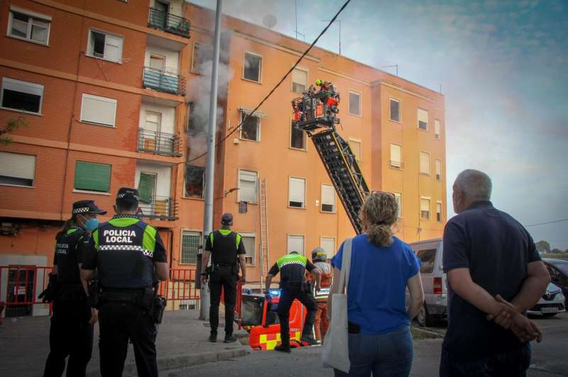 Imagen del incendio de Torrent facilitada por el Ayuntamiento.
