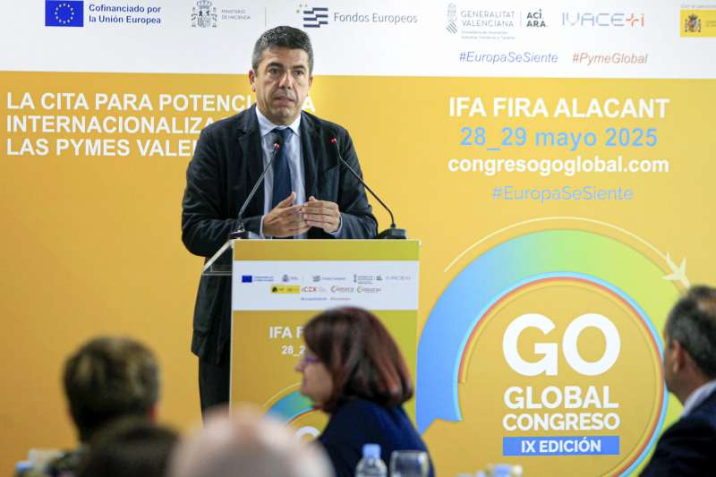 El president de la Generalitat, Carlos Mazn, asiste a la apertura del congreso Go Global organizado por IVACE y las Cmaras de Comercio de la Comunitat Valenciana. EFEPep Morell
