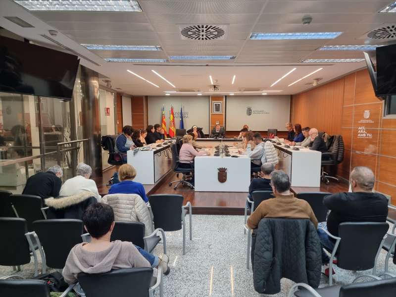 La Mesa Intersectorial de Salud de Riba-roja de T�ria.  EPDA