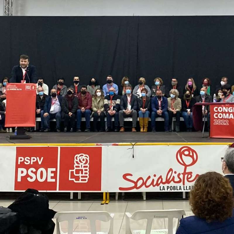 Representantes de la Ejecutiva del PSPV-PSOE durante el congreso./EPDA