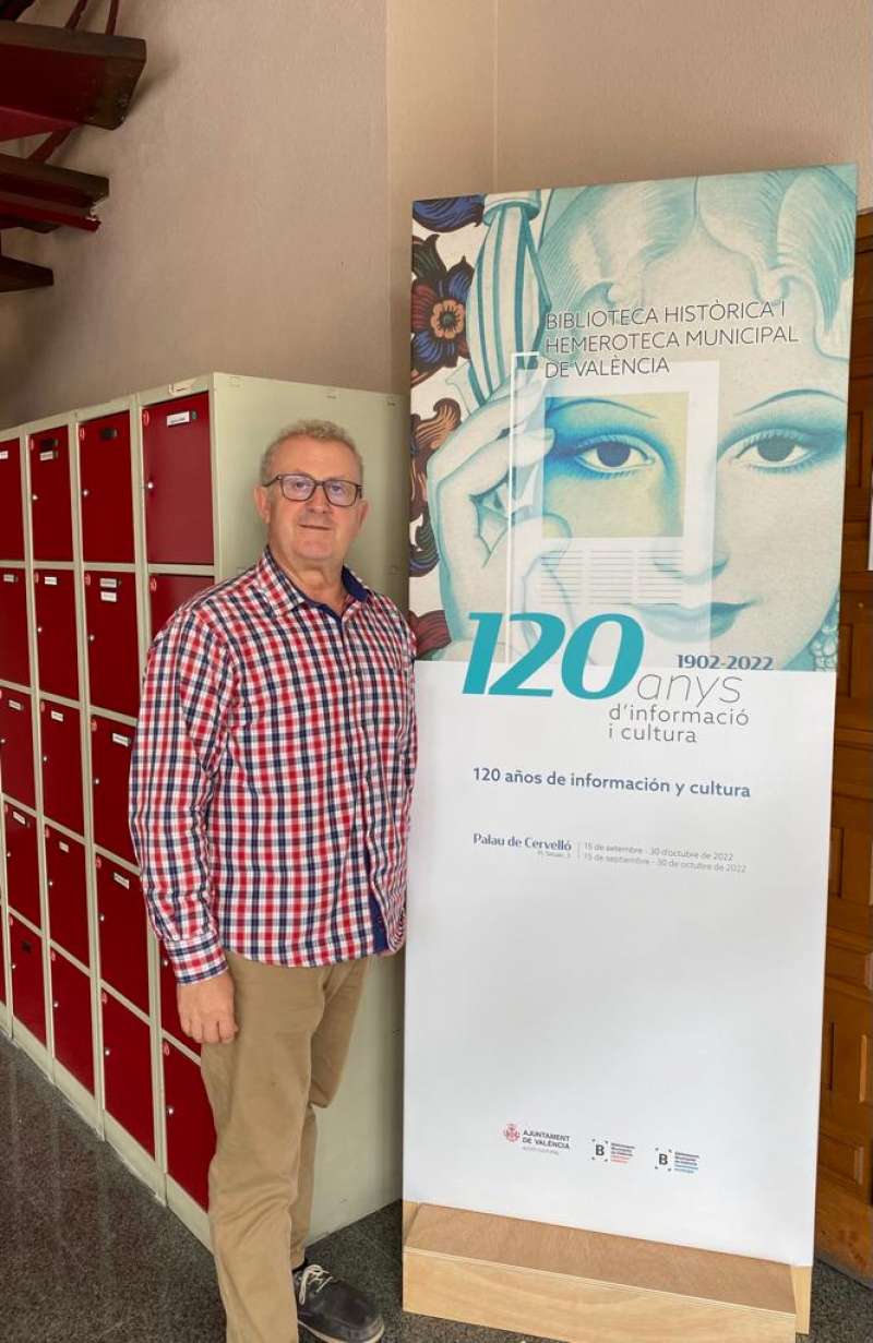 El Cronista Oficial, José Salvador Murgui, celebra el día de Las Bibliotecas / EPDA
