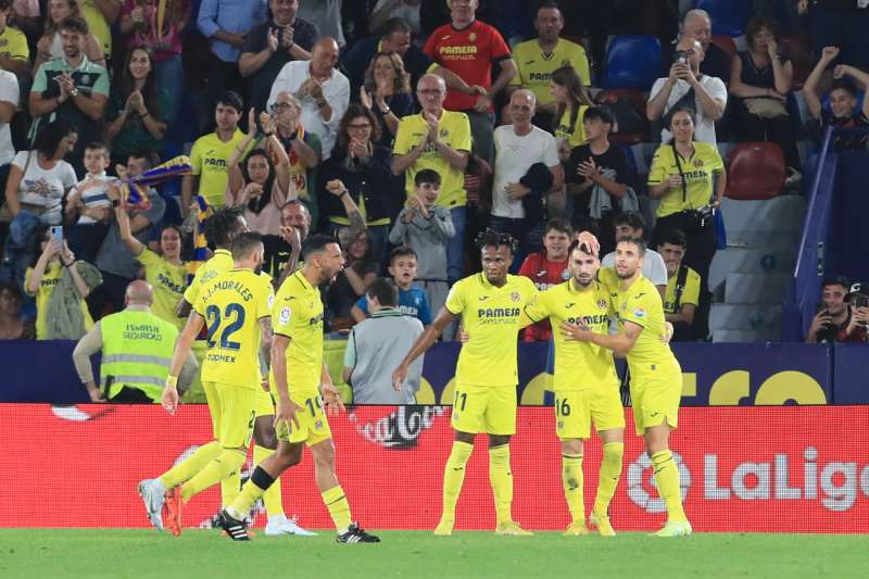 El Villarreal cierra la fase de grupos de la Conference League con los ...