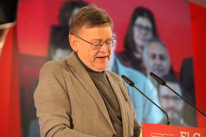 Ximo Puig durante el pasado congreso del PSOE en València./ LAURA FLORENTINO