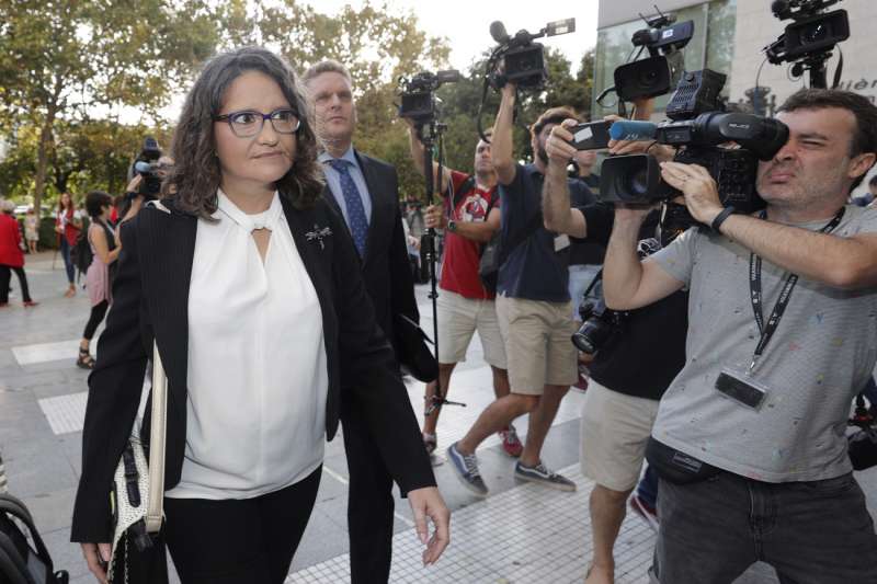 La exvicepresidenta del Gobierno valenciano y exconsellera de Igualdad y Políticas Inclusivas Mónica Oltra.EFE/ Manuel Bruque/Archivo
