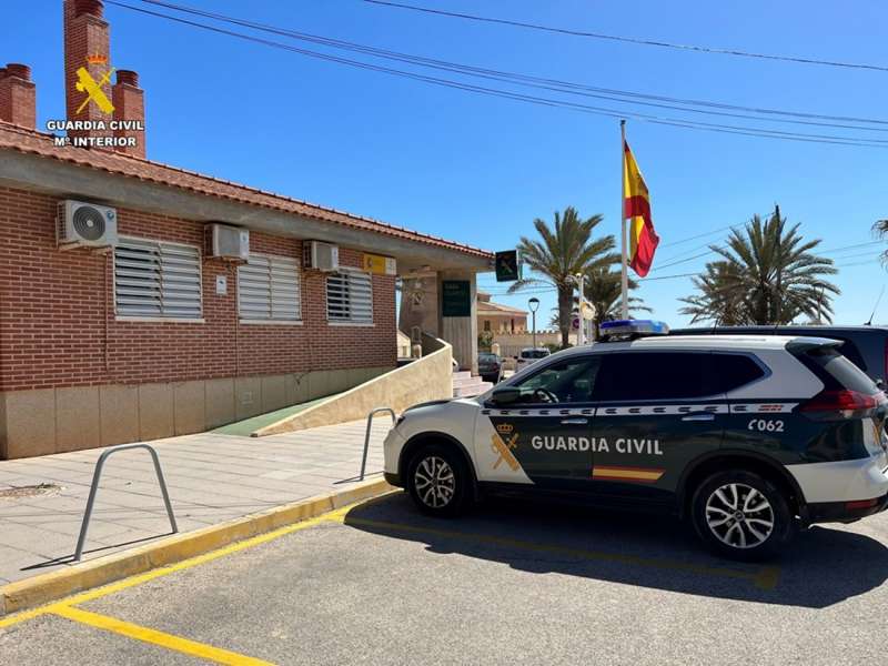 Imagen de un coche de la Guardia Civil facilitada por el Instituto Armado.

