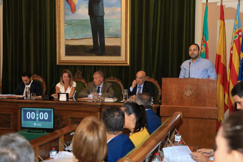 Intervención de José Luis López, portavoz adjunto del Grupo Municipal Socialista en Castelló de la Plana. /EPDA