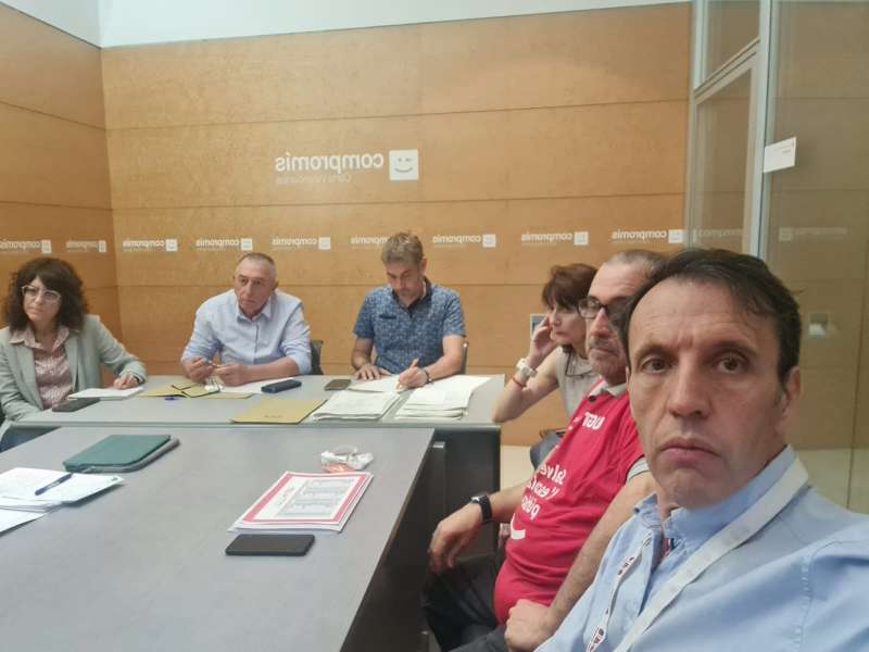 Reunión mantenida por los presupuestos. /EPDA