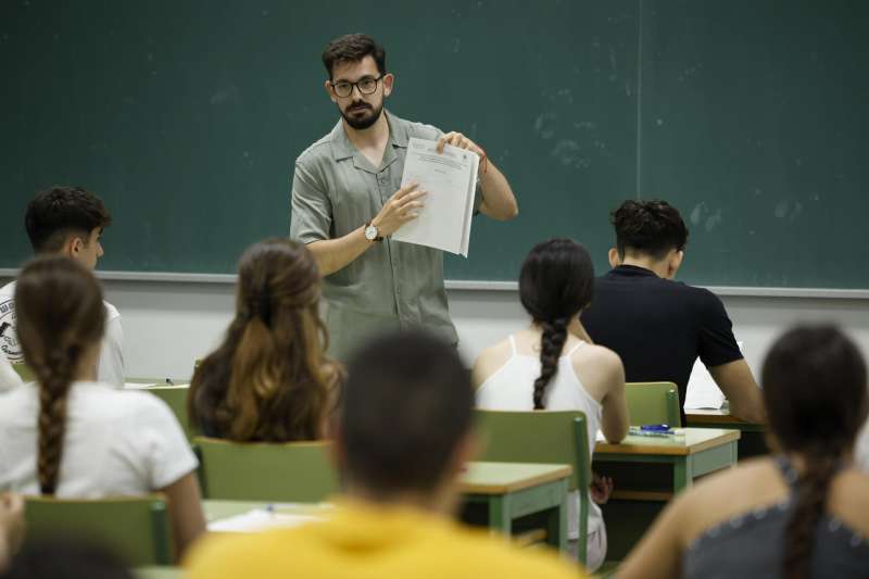 Un aula de exámenes. EFE/Biel Aliño /archivo

