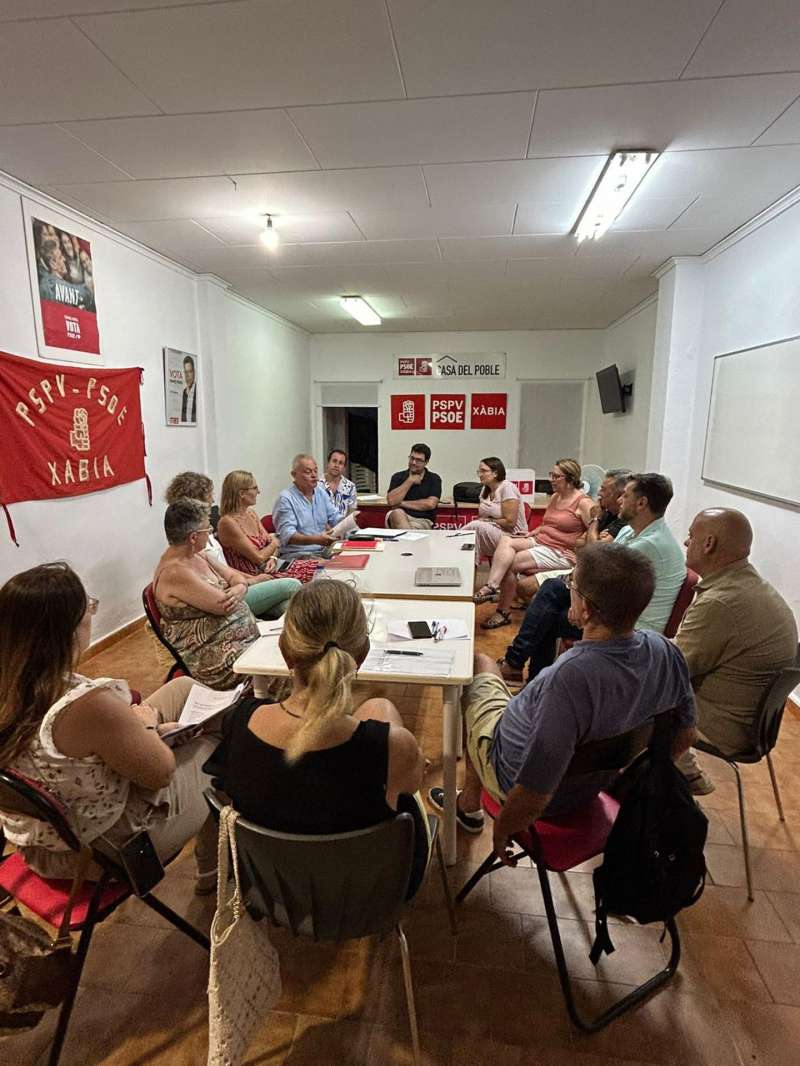 Alicante.- El PSPV-PSOE de la Marina Alta ha exigido a sus compañeros concejales del ayuntamiento de Els Poblets que retiren la moción de censura presentada este miércoles con el PP y un partido independiente contra el alcalde, José Luis Mas, de Compromís / Foto: EFE/PSPV-PSOE
