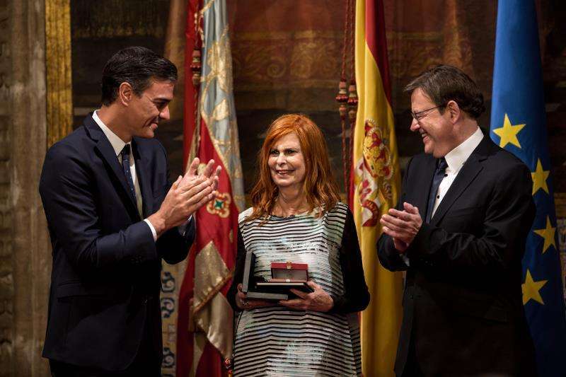 Carmen Alborch en uno de los muchos homenajes que recibió en su carrera. /EPDA