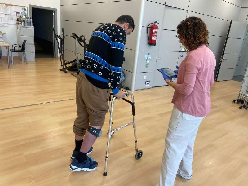 El incremento de los accidentes con patinetes eléctricos ha traído consigo un mayor número de traumatismos craneoencefálicos, especialmente en población joven