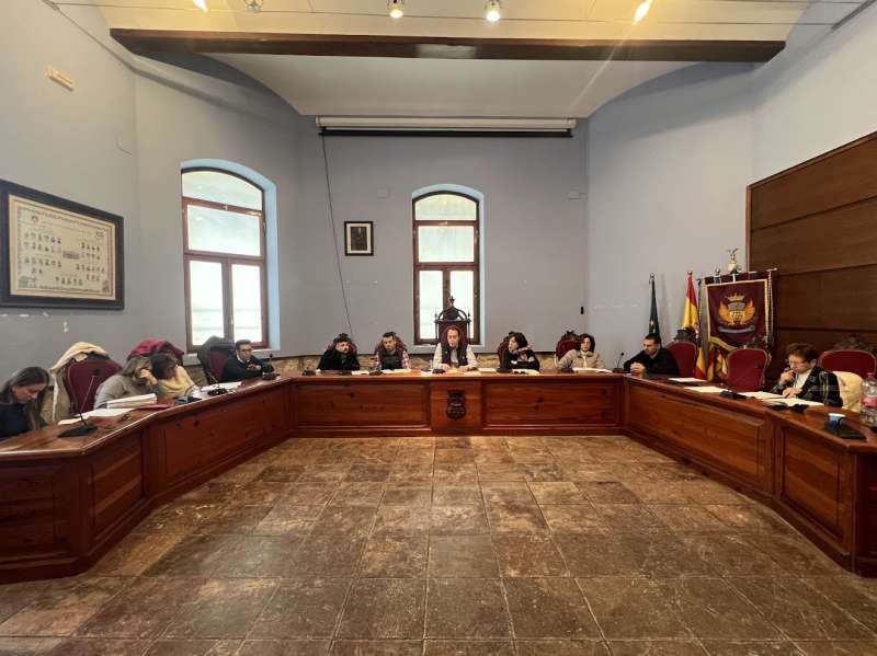 Pleno del Ayuntamiento de Cheste. / EPDA