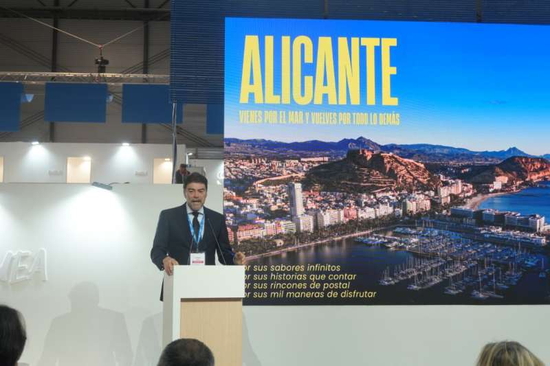 Luis Barcala durante su intervención en Fitur./ RAÚL LILAO