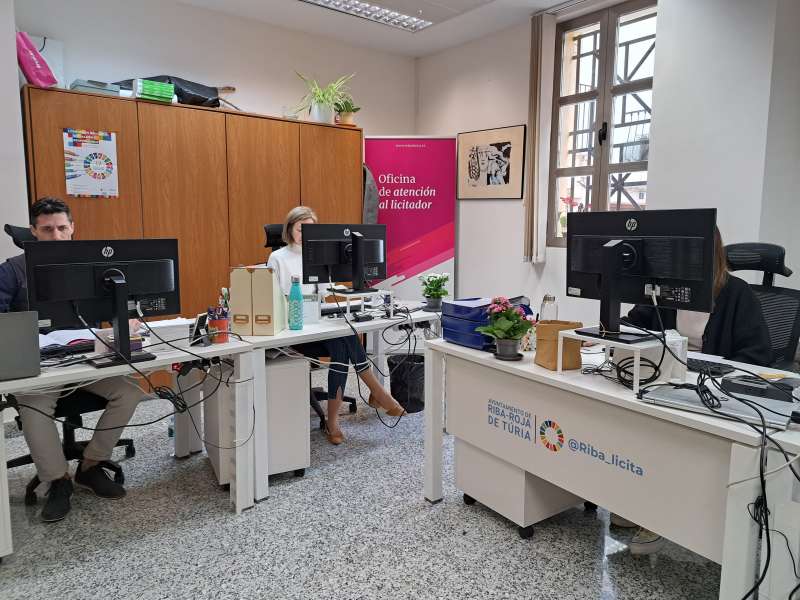 Oficinas de contratación de Riba-roja de Túria. / EPDA
