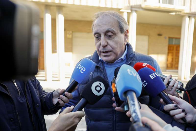 El director general de Emergencias de la Generalitat durante la dana, Alberto Martín Moratillas, acudiendo este jueves a declarar como testigo ante la jueza. EFE/Ana Escobar

