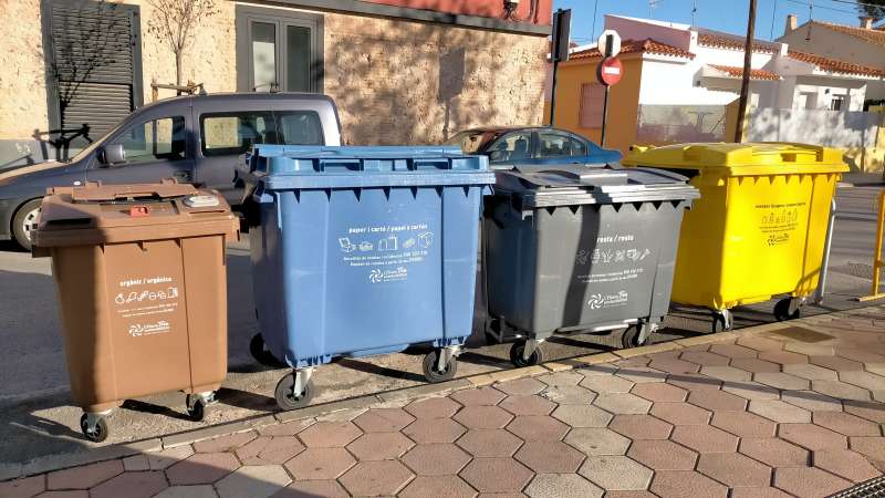 Contenidor a l"Eliana./EPDA