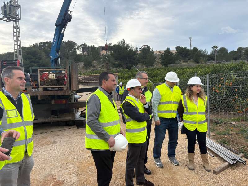 Obras de la balsa de riego y el nuevo pozo de La Nucía. / EPDA