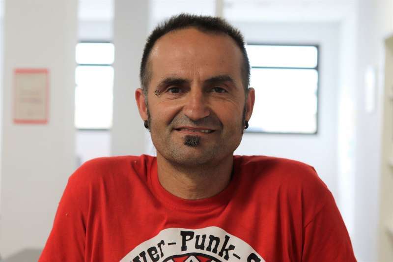 Luis Suller "El Porrio", miembro de la junta directiva de Ecologistas en Acción La Serranía y Serranía es Futuro. /EPDA