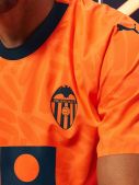 tercera-equipacion-valencia-1