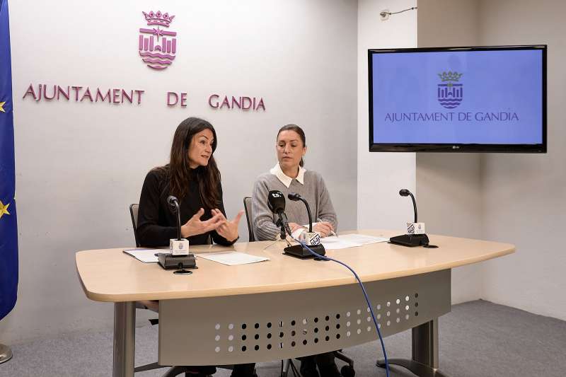 Les coportaveus del Govern local, Esther Sapena i Balbina Sendra. / EPDA