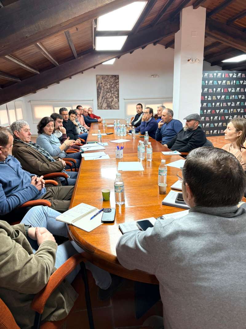 Usuarios de JCUMASRU en la pasada reunión / EPDA