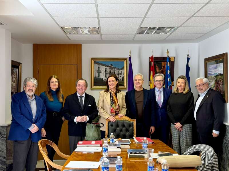 El Ayuntamiento de Utiel ha acogido la histórica sesión. /EPDA