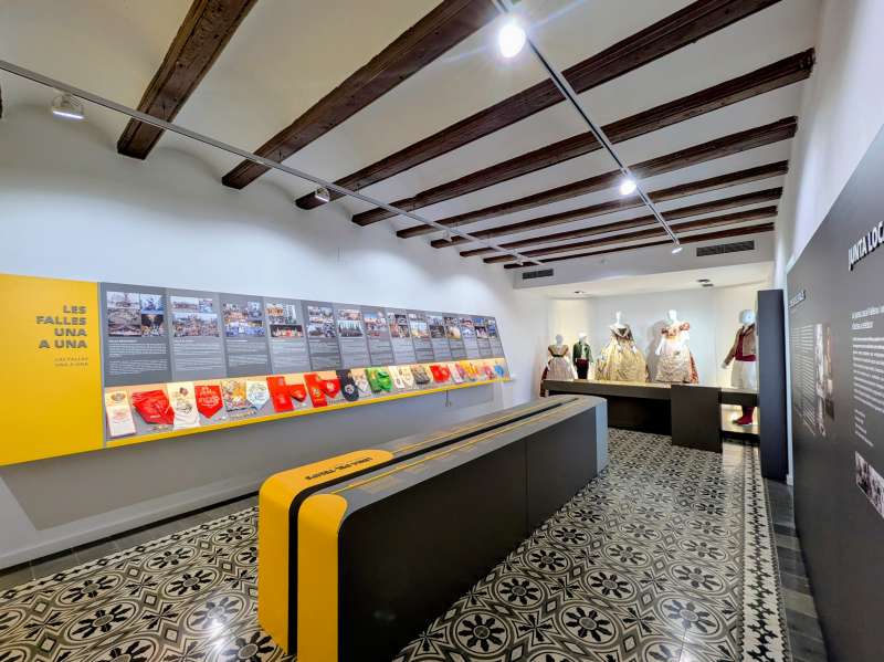 Exposició de Falles al MucBe de Benicarló. / EPDA